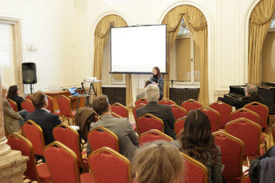 authenticity2025 01 8307 s