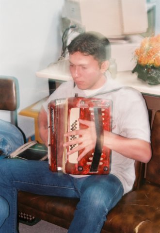 kar_2001_003pp.jpg